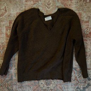 Old Navy Light Brown V-Neck Pullover Sweater